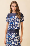 CT9610-Floral Print Contrast Scalloped Panel Detail Top