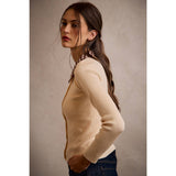SCALLOP EDGE COLLARED BUTTON DOWN KNIT TOP