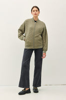 COMFY WAVE QUILTED BOMBER JACKET