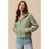 TRIANGLE QUILTED ZIP UP NECK TOP WITH POCKET