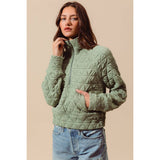 TRIANGLE QUILTED ZIP UP NECK TOP WITH POCKET