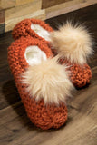 Knitted Slippers with Pom Pom: BLUSH / S/M