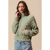TRIANGLE QUILTED ZIP UP NECK TOP WITH POCKET