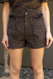 35934 Contrast Ruffle Detailed Animal Print Shorts
