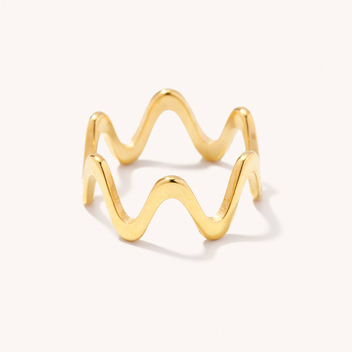 Mollie Wavey Ring – Circa Boutique + Gifts